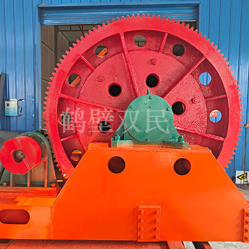 JZ-16/1000鑿井絞車發(fā)貨現(xiàn)場(chǎng)！